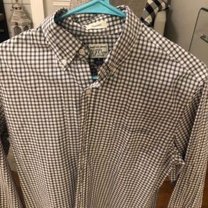 J Crew men’s Small button up.